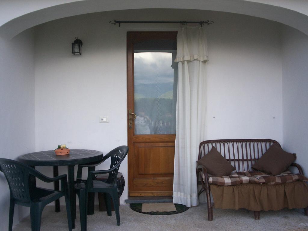 Hermitage Holidays Gallicano Exteriör bild
