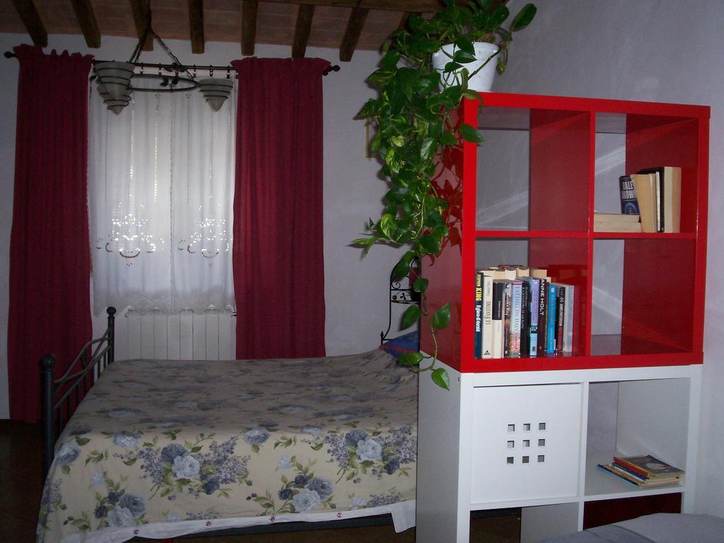 Hermitage Holidays Gallicano Exteriör bild